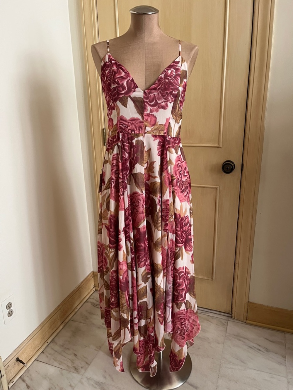 MIA JOY NWT Athena Wedding Guest Party Bougainvillea Floral Rose/Cream Maxi L - Picture 2 of 16